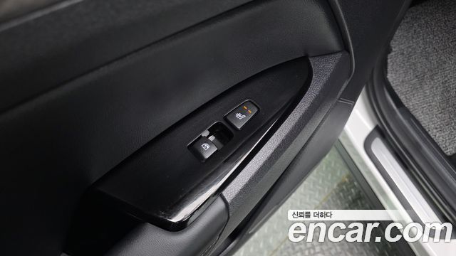 Kia Sportage Hybrid (V) Signature 2WD 2024 — фото 19
