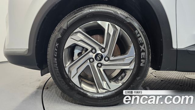 Hyundai Santa Fe Diesel 2.2 2WD Premium Choice 2021 — фото 5