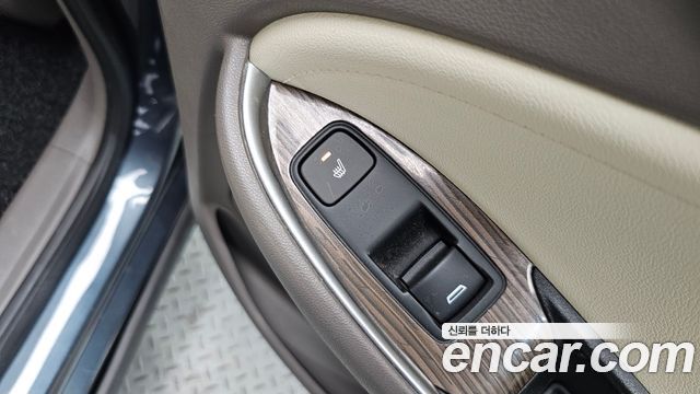 Chevrolet Malibu 1.3 Turbo Premier Prime Sefety 2020 — фото 30