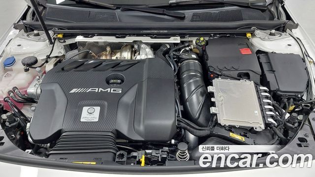 Mercedes-Benz A-Class (W177) AMG A45 4MAITC+ Hatchback 2025 — фото 6