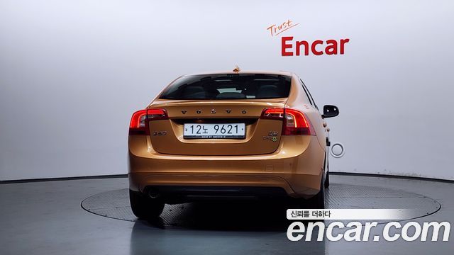 Volvo S60 D2 2nd 2014 — фото 4