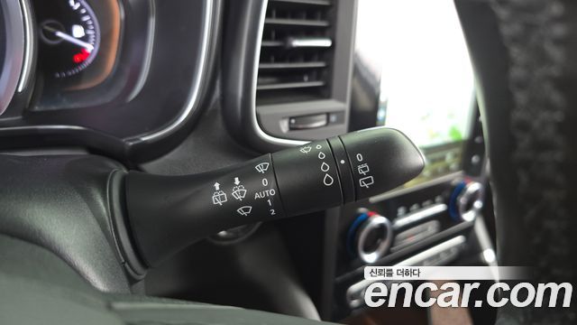 Renault Korea QM6 2.0 GDe RE Signature 2WD 2020 — фото 29