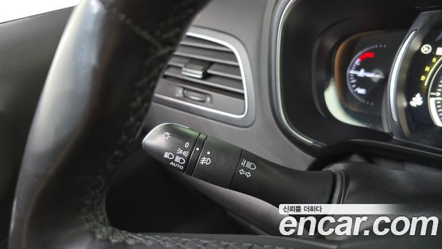 Renault Korea QM6 2.0 GDe RE Signature 2WD 2020 — фото 36