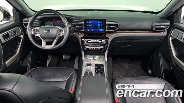 Ford Explorer (VI) 2.3 LimIted 4WD 2023 — фото 7