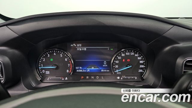 Ford Explorer (VI) 2.3 LimIted 4WD 2023 — фото 8