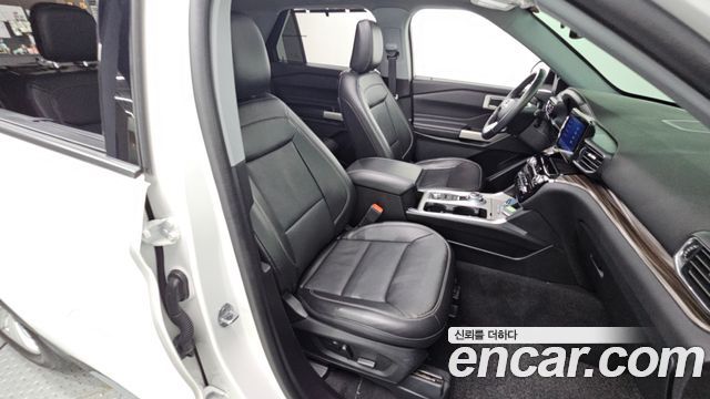 Ford Explorer (VI) 2.3 LimIted 4WD 2023 — фото 18