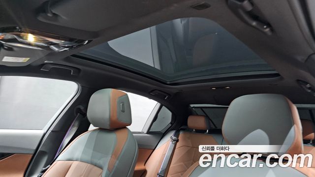 BMW 5 Series (G60) 530i xDrive M Sport Pro Special Edition 2025 — фото 28