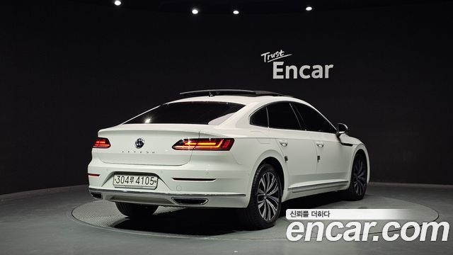 Volkswagen Arteon 2.0 TDI Premium 2019 — фото 2