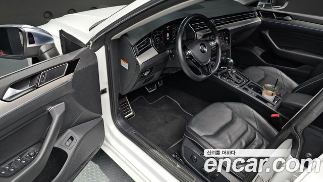 Volkswagen Arteon 2.0 TDI Premium 2019 — фото 10