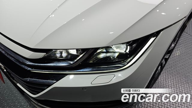Volkswagen Arteon 2.0 TDI Premium 2019 — фото 22