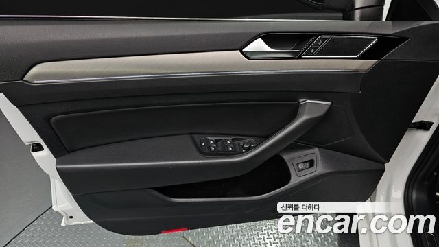 Volkswagen Arteon 2.0 TDI Premium 2019 — фото 25