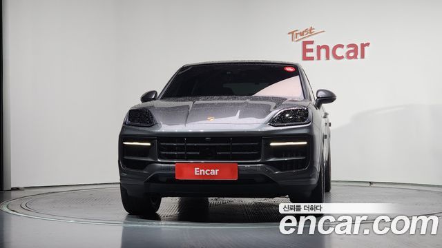 Porsche Cayenne (PO536) 3.0 E-Hybrid Coupe 2025 — фото 3
