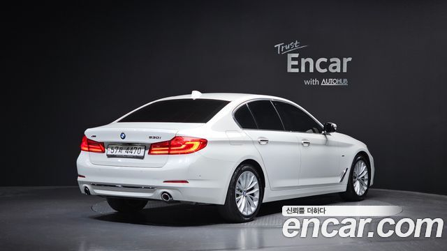 BMW 5 Series (G30) 530i xDrive Luxury Plus 2018 — фото 2