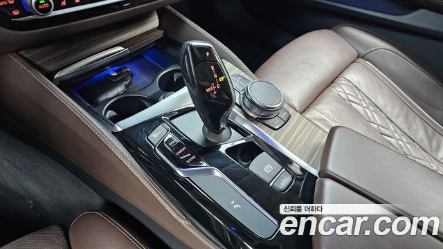 BMW 5 Series (G30) 530i xDrive Luxury Plus 2018 — фото 9