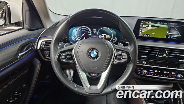BMW 5 Series (G30) 530i xDrive Luxury Plus 2018 — фото 12