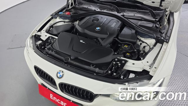 BMW 3 Series (F30) 330i M Sport Shadow 2018 — фото 6