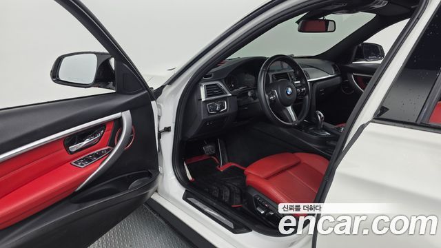 BMW 3 Series (F30) 330i M Sport Shadow 2018 — фото 10