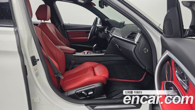 BMW 3 Series (F30) 330i M Sport Shadow 2018 — фото 11
