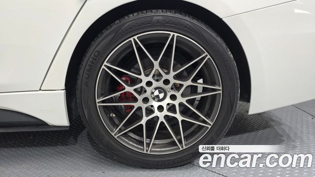 BMW 3 Series (F30) 330i M Sport Shadow 2018 — фото 21