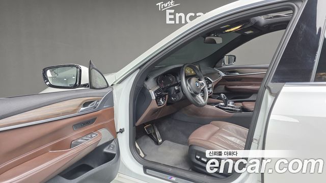 BMW 6 Series GT (G32) 640i xDrive M Sport 2020 — фото 13