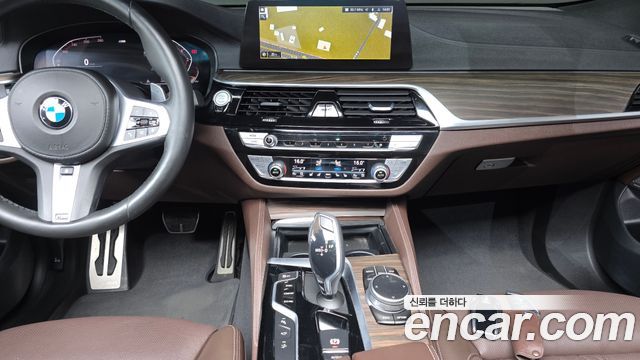 BMW 6 Series GT (G32) 640i xDrive M Sport 2020 — фото 15