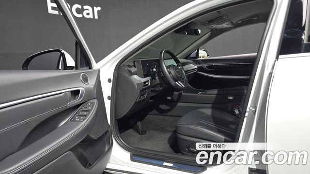 Hyundai Sonata The Edge (DN8) 2.0 Premium 2025 — фото 10