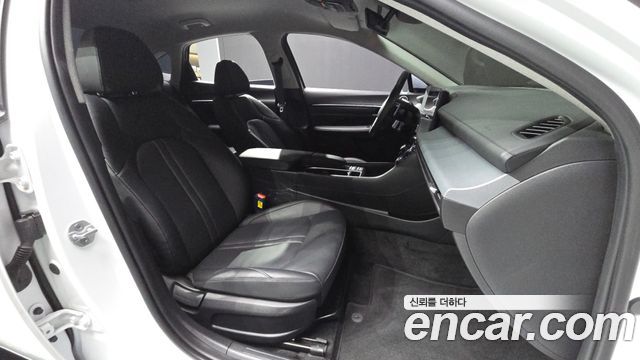 Hyundai Sonata The Edge (DN8) 2.0 Premium 2025 — фото 15