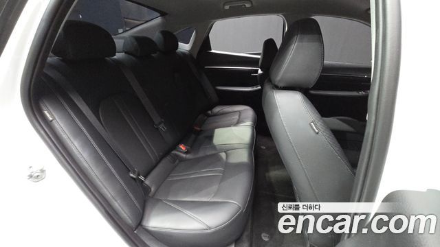Hyundai Sonata The Edge (DN8) 2.0 Premium 2025 — фото 16