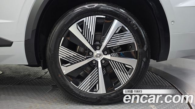 Renault Korea Grand Koleos 1.5 E-TECH Iconic 2WD 2025 — фото 21