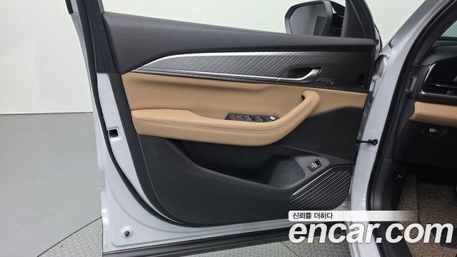 Renault Korea Grand Koleos 1.5 E-TECH Iconic 2WD 2025 — фото 24