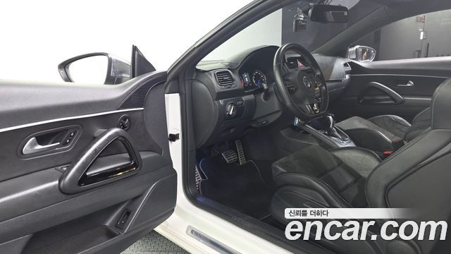 Volkswagen Scirocco 2.0 TSI R 2014 — фото 10