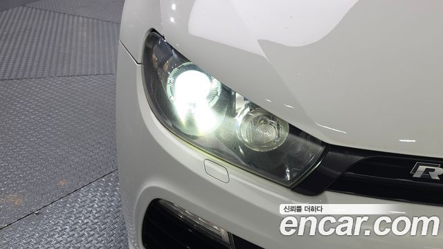 Volkswagen Scirocco 2.0 TSI R 2014 — фото 28