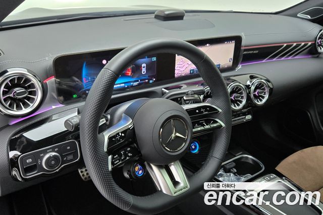 Mercedes-Benz CLA-Class (C118) AMG CLA 45 S 4MATIC+ 2026 — фото 17