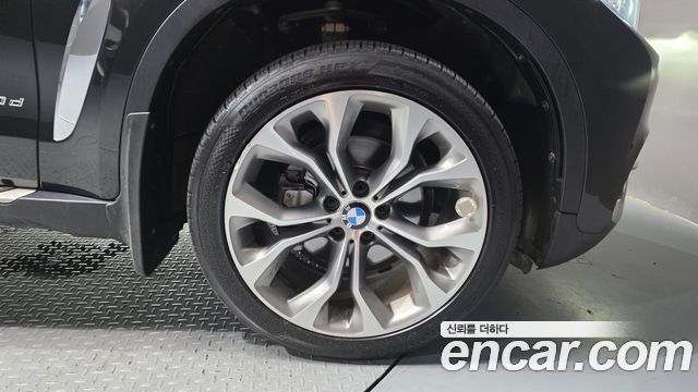 BMW X6 (F16) xDrive 30d 2018 — фото 21