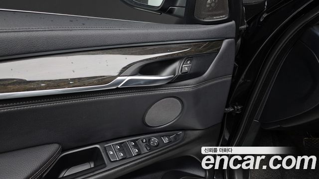 BMW X6 (F16) xDrive 30d 2018 — фото 28