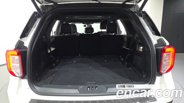 Ford Explorer (VI) 2.3 LimIted 4WD 2020 — фото 20