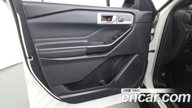 Ford Explorer (VI) 2.3 LimIted 4WD 2020 — фото 24
