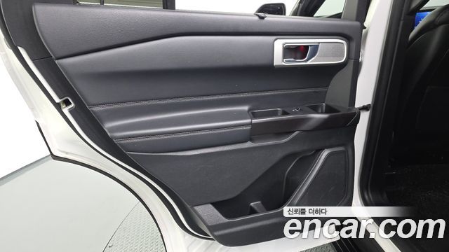 Ford Explorer (VI) 2.3 LimIted 4WD 2020 — фото 25