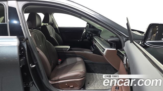 Hyundai Grandeur (GN7) 3.5 LPG 2WD Premium 2024 — фото 11