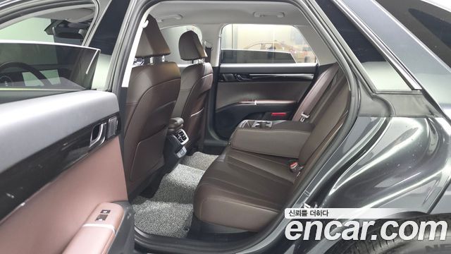 Hyundai Grandeur (GN7) 3.5 LPG 2WD Premium 2024 — фото 26