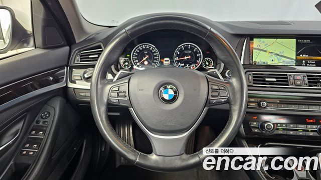 BMW 5 Series (F10) 528i 2015 — фото 13