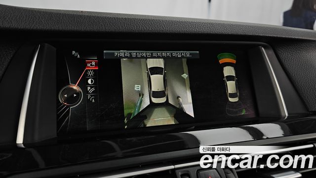 BMW 5 Series (F10) 528i 2015 — фото 15