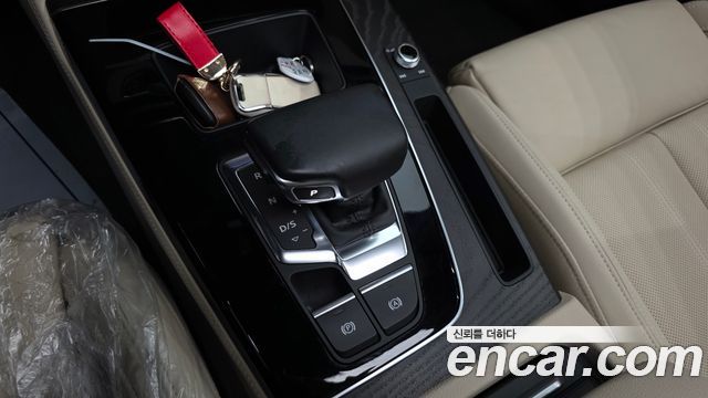Audi Q5 (FY) 45 TFSI Quattro Premium 2023 — фото 9