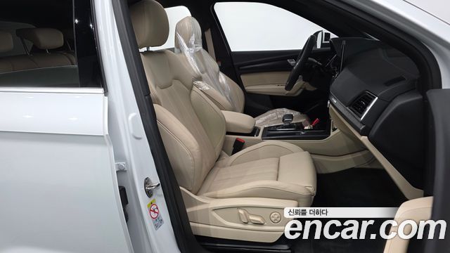 Audi Q5 (FY) 45 TFSI Quattro Premium 2023 — фото 11