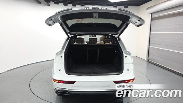Audi Q5 (FY) 45 TFSI Quattro Premium 2023 — фото 20