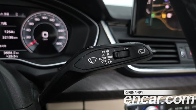 Audi Q5 (FY) 45 TFSI Quattro Premium 2023 — фото 38