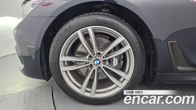 BMW 7 Series (G11) 740d xDrive M Sport 2016 — фото 5
