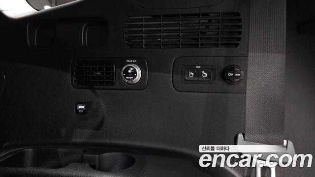Hyundai Santa Fe Diesel 2.2 2WD Prestige 2021 — фото 12
