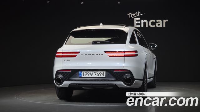 Genesis GV70 2.5T Gasoline 2WD 2024 — фото 4