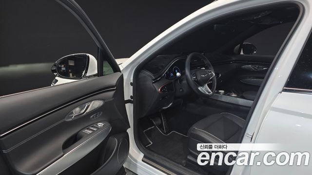 Genesis GV70 2.5T Gasoline 2WD 2024 — фото 10